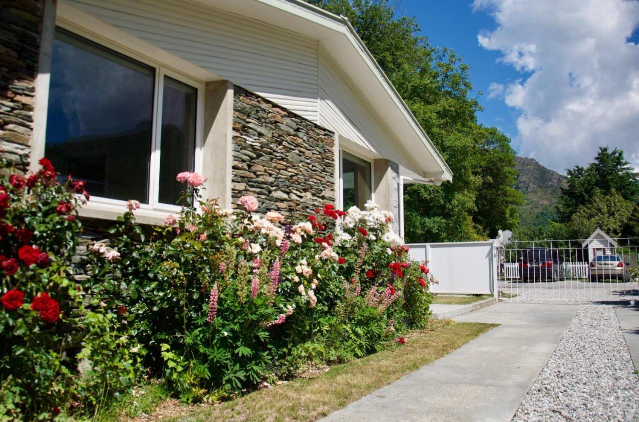 Alchemy Cottage - Arrowtown Holiday Home Exterior photo
